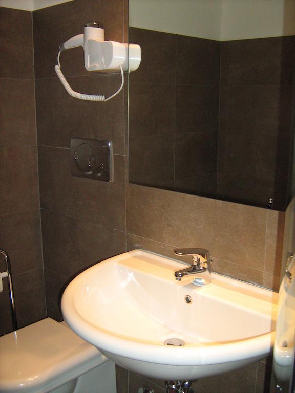 Appia Nuova Holiday B&B Rome Buitenkant foto
